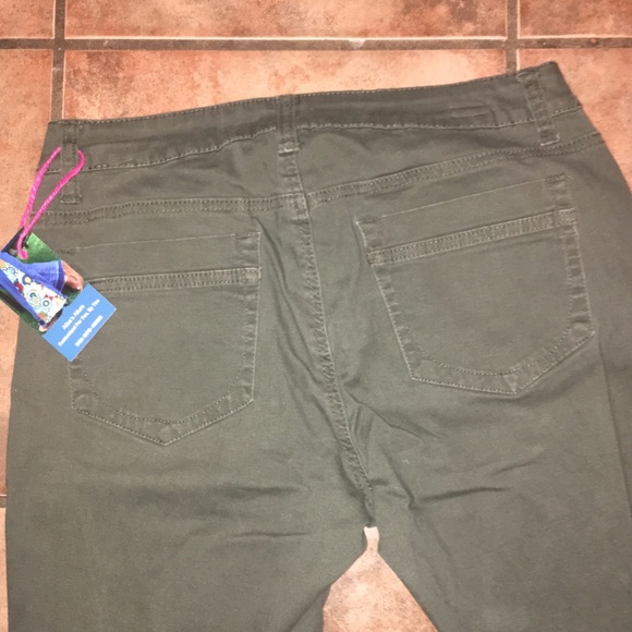 Custom bell bottom jeans size 10 stretch - Picture 5 of 5